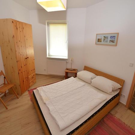 Apartment In Bohemian With Private Terrace Dolni Lanov Exterior foto
